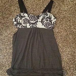Lululemon tank top