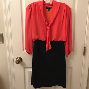Coral and Navy Long Sleeve Dress Sz 6 (Runs Small)