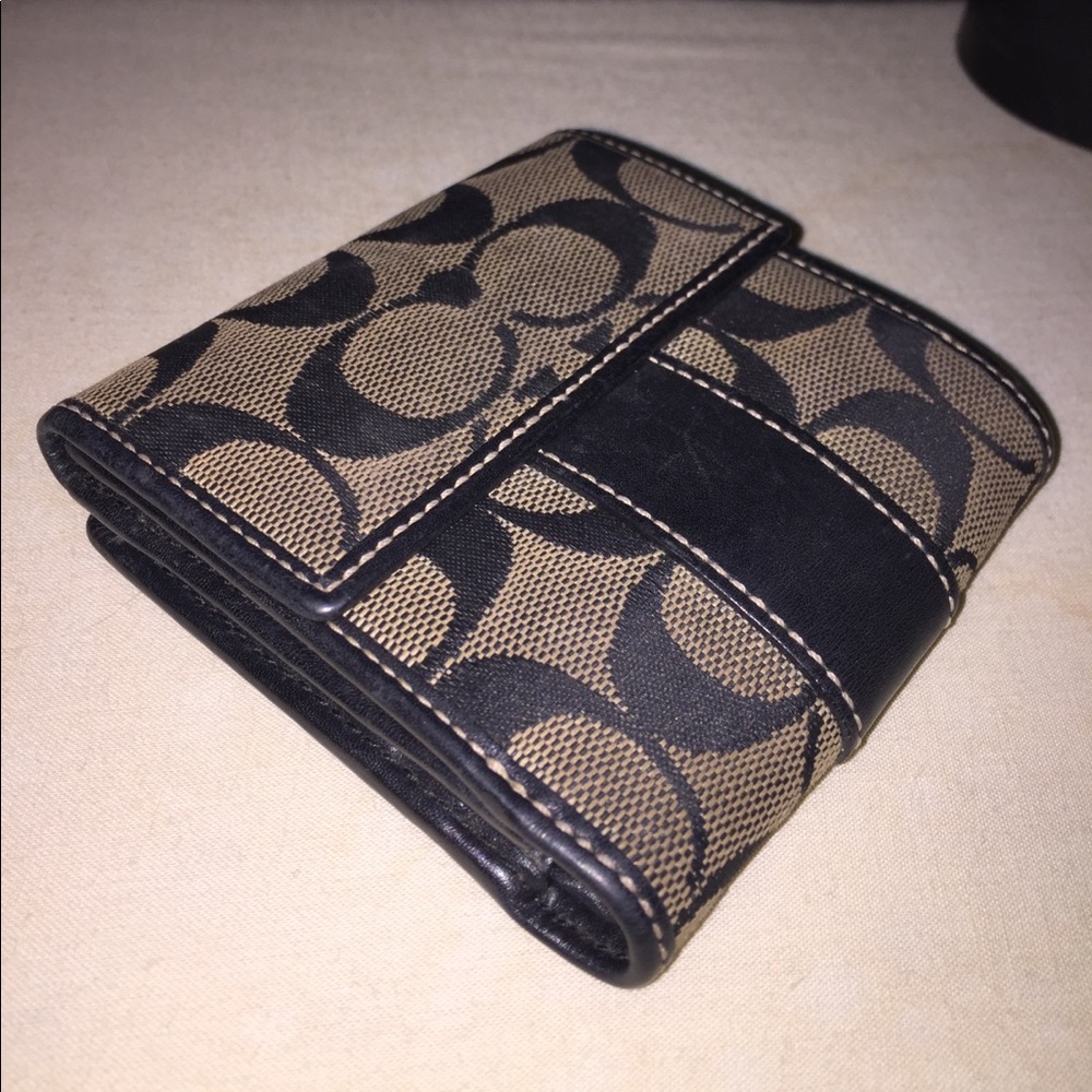 Coach wallet