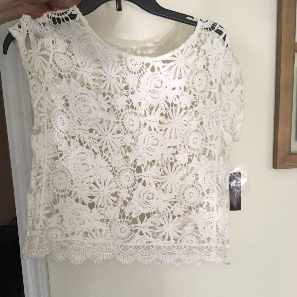 White lace shirt