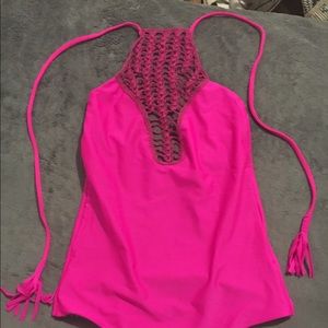 ACACIA Teahupo'o in Guava Pop