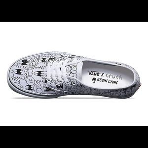 TRUTH KEVIN LYONS AUTHENTIC VAN SNEAKER!!!
