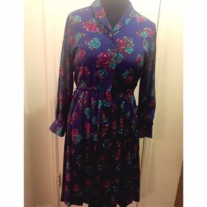 Vintage Purple Long Sleeved Floral Dress