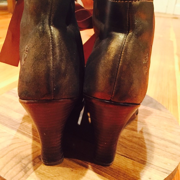 NEW Timberland Keyhole Wedges - Picture 3 of 8