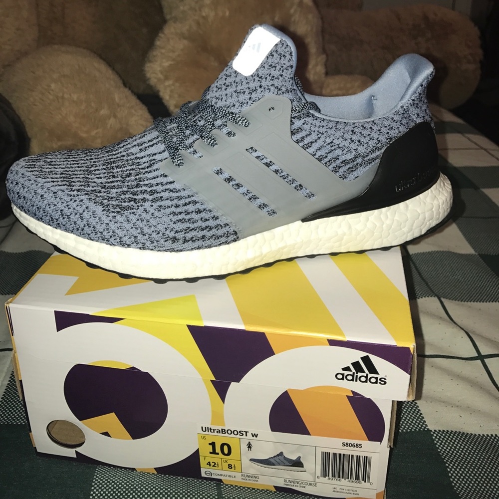 SOLD - Ultraboost 3.0 'Tactile Blue'