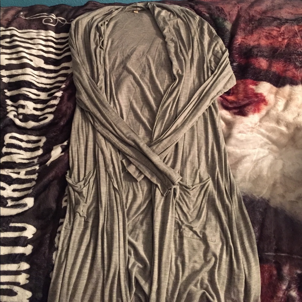 Thin Gray Duster