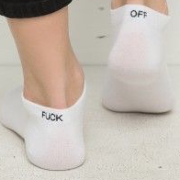 NWT Brandy Melville fuck off socks white black OS - Picture 3 of 4