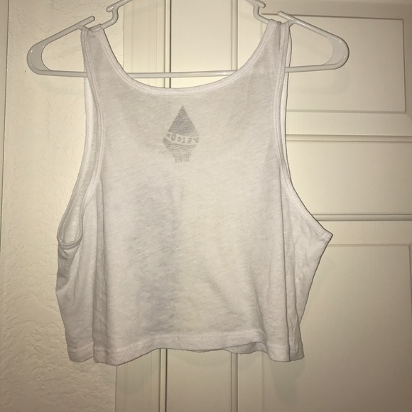 White design crop top - Picture 3 of 3