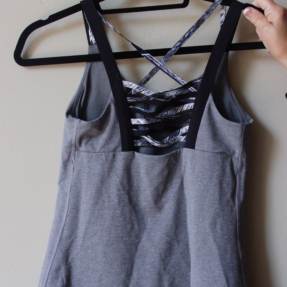 Lululemon athletics gray top