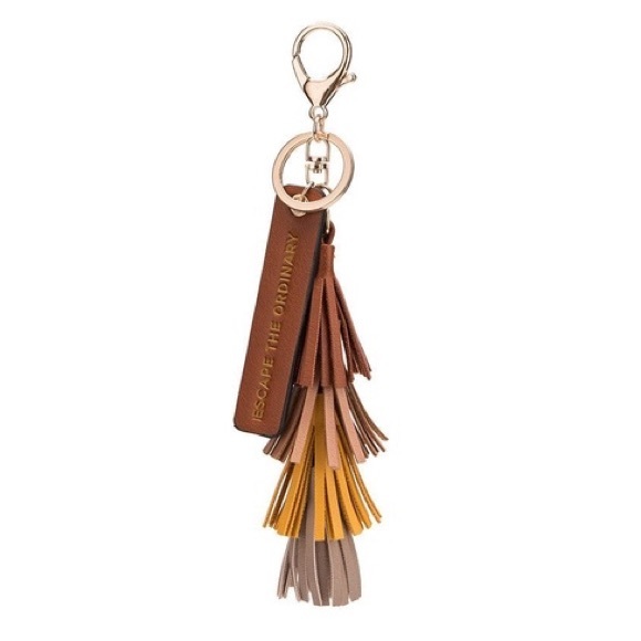 Melie Bianco Four Color Tassel Quote Key Ring - Picture 4 of 4