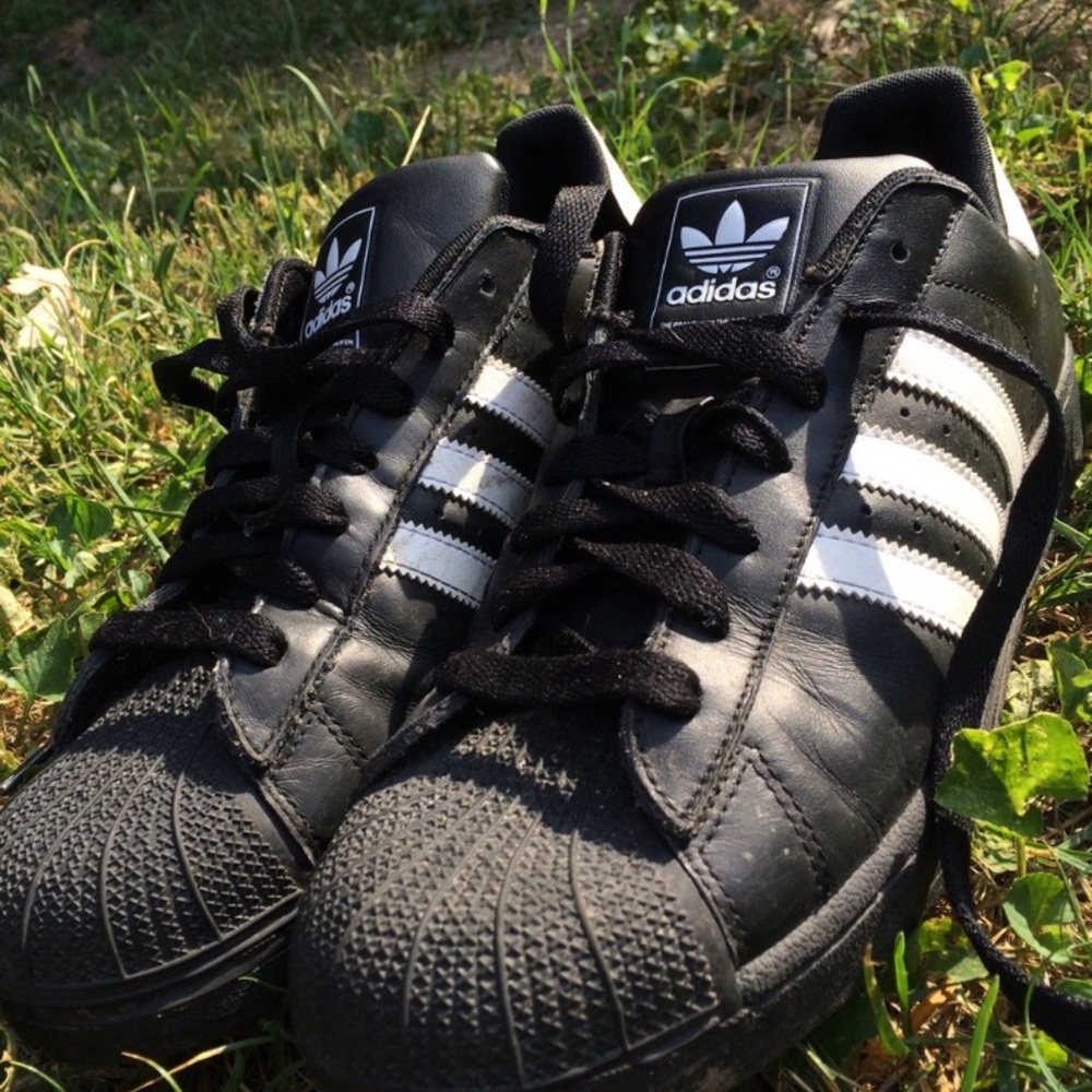 Adidas originals superstars black