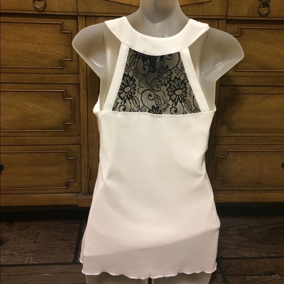 Ruffled White and Black Lace BCX Top - Picture 3 of 7