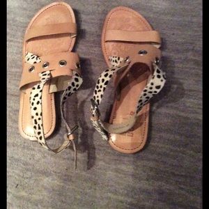 Tan and cheetah print calf fur flat sandals