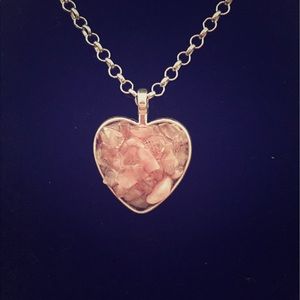 Rose Quartz stone pendant necklace