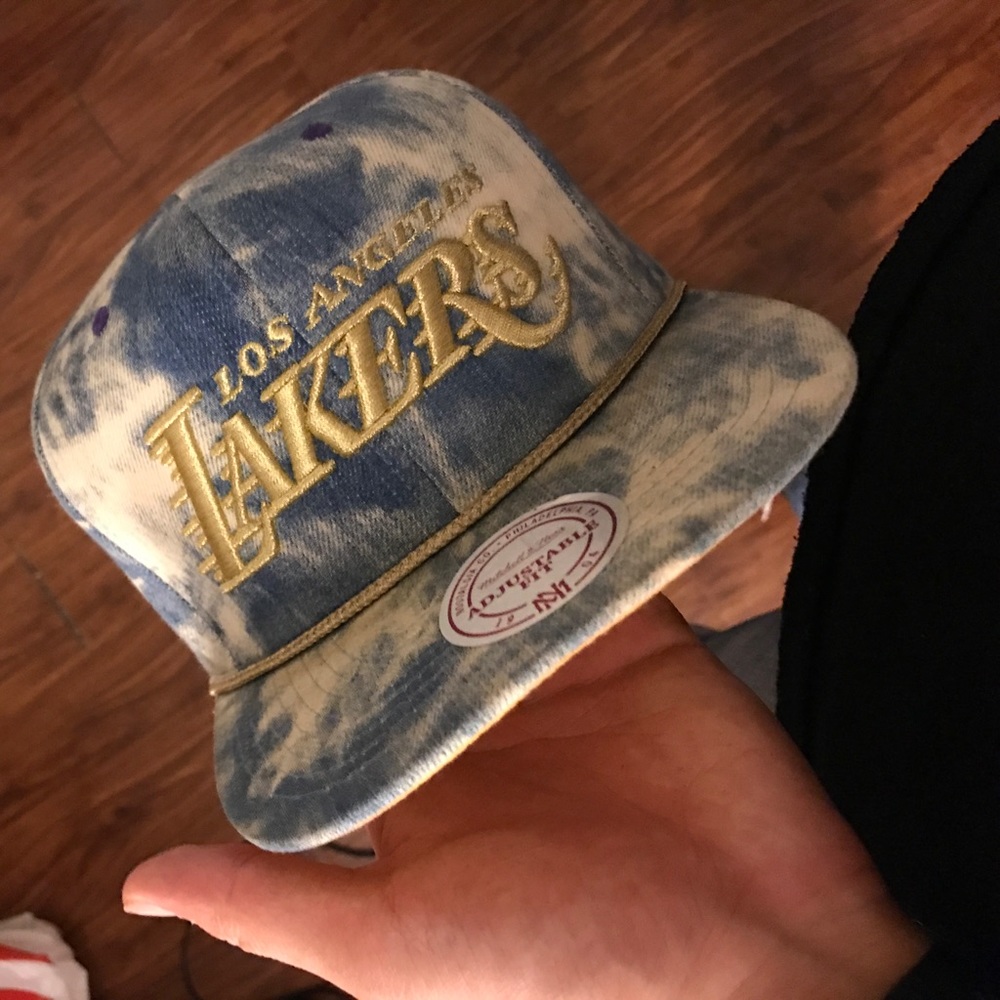 Michell & ness laker SnapBack