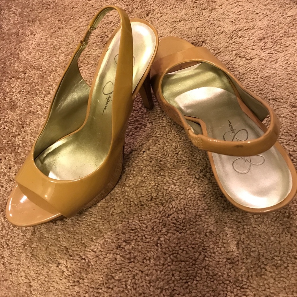Jessica Simpson sling back heels