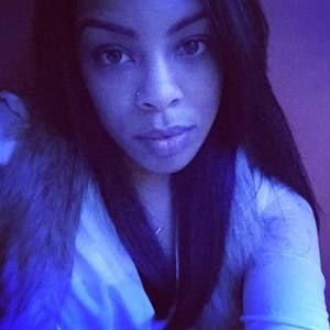 Meet your Posher, Janessa