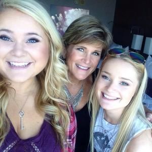 Meet your Posher, Tracy