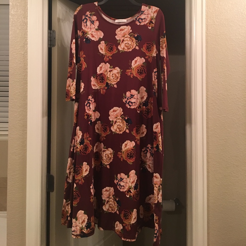 NeeSee's dresses Reborn j  M cute maroon floral