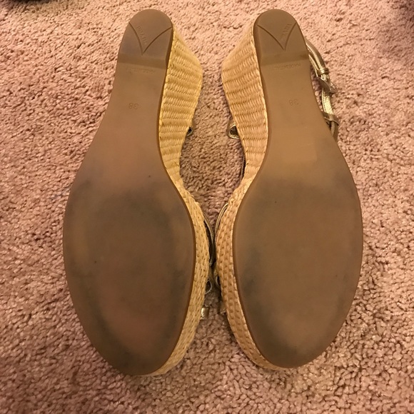 Prada sling back wedges - Picture 3 of 3