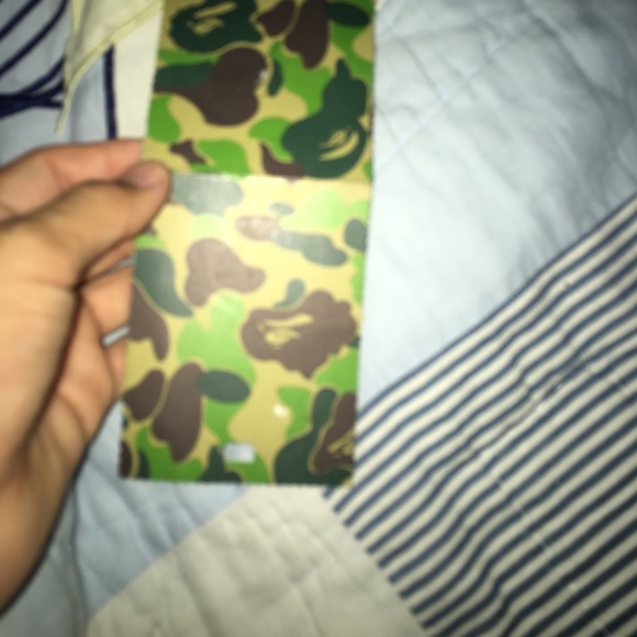 A bape hoodie-CAMOUFLAGE-MAKE OFFER - Picture 6 of 6