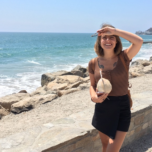 Meet your Posher, Etienne - Picture 1 of 1