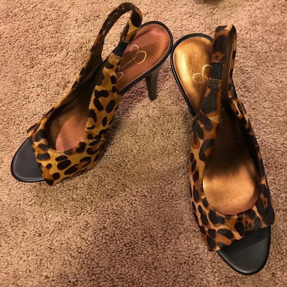 Leopard Jessica Simpson sling back heels NEW