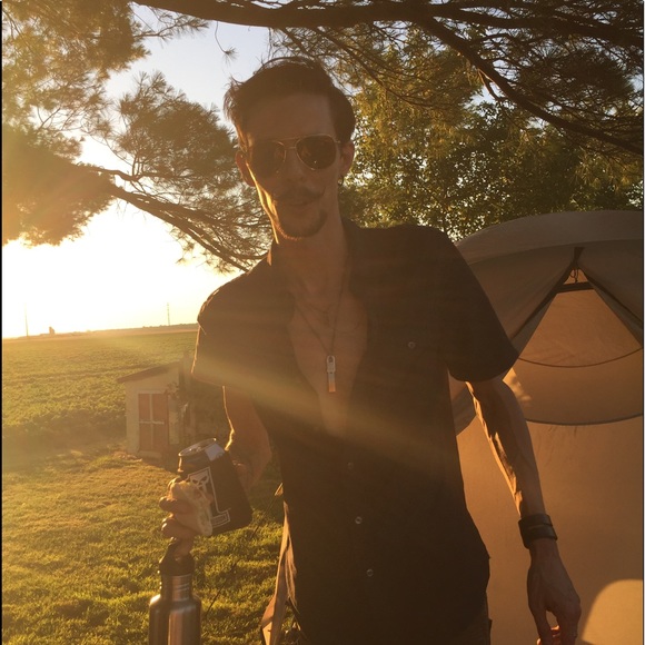 Everyday Glam Boutique - Picture 3 of 6