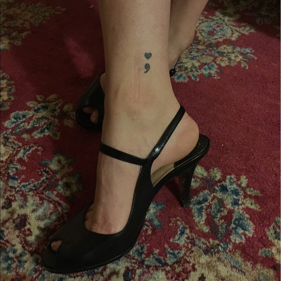 Everyday Glam Boutique - Picture 6 of 6