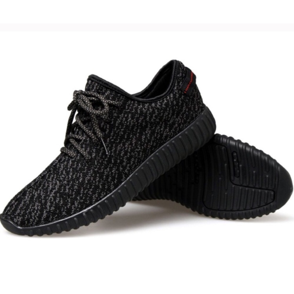 Womens Black 6.5 Yeezy Boost 350s