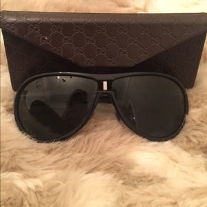 Gucci 1566S aviator sunglasses