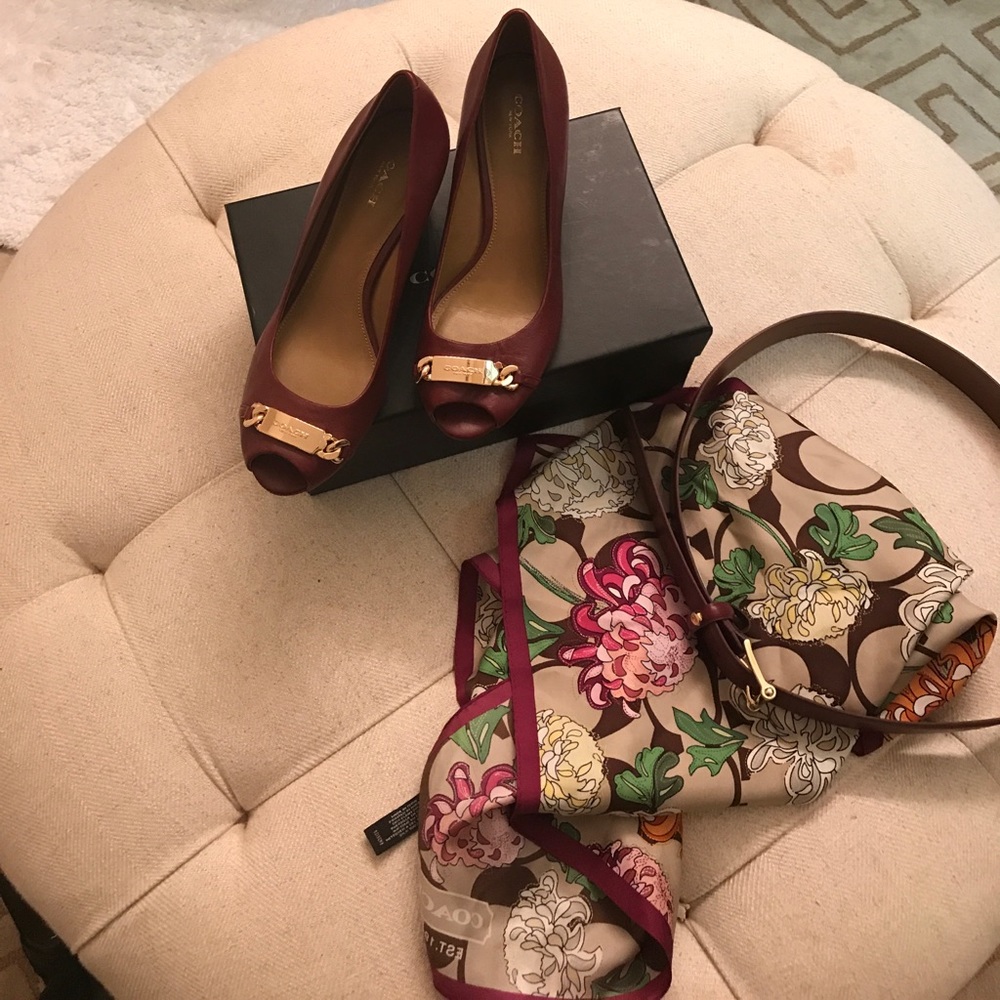 Burgundy wine peep toe wedges