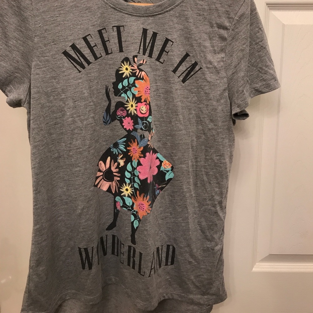 Disney Alice in Wonderland T-shirt