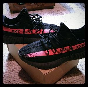 Yeezy 350 Boost Core Black Bred Size 10