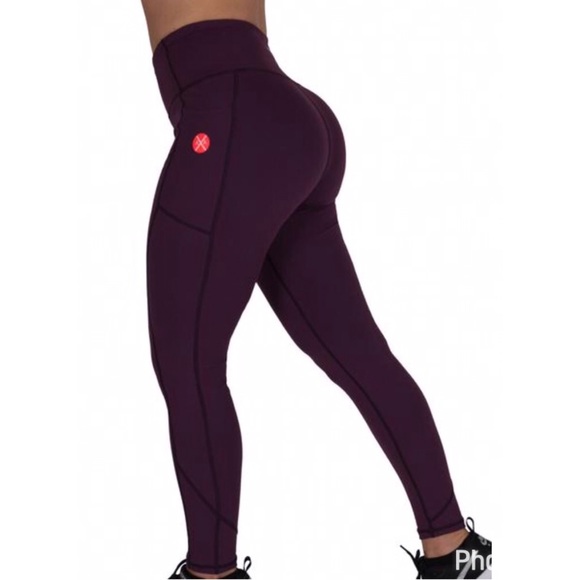 High waisted Leggings❗️❗️ - Picture 2 of 4