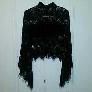 Minkpink black lace top with flare sleeves NWT XS