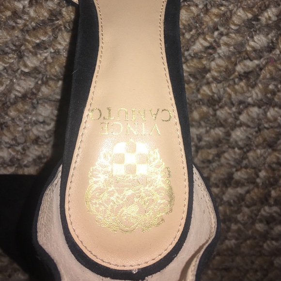 7.5 Vince Camino Heels - Picture 4 of 5