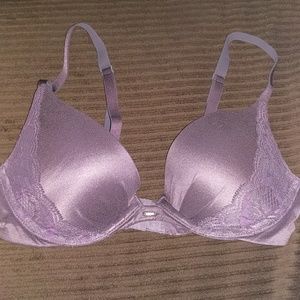 Victoria's Secret Fabulous plunge bra sz 32B