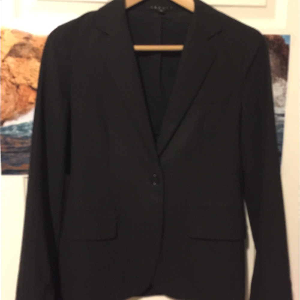 Lightweight black blazer