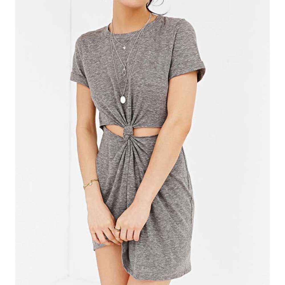 Honey Punch Knot-Front T-Shirt Dress