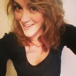 Meet your Posher, Lorie