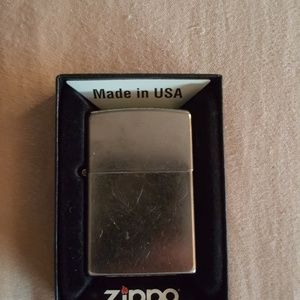 Zippo
