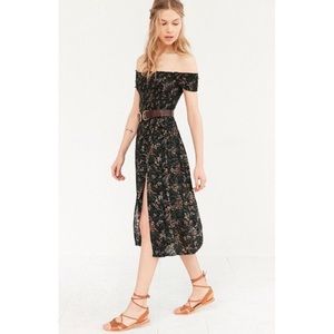 Kimchi Blue Picnic Off-the-Shoulder Midi Dress