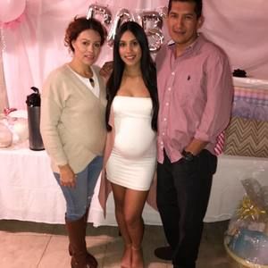 Meet your Posher, Priscila