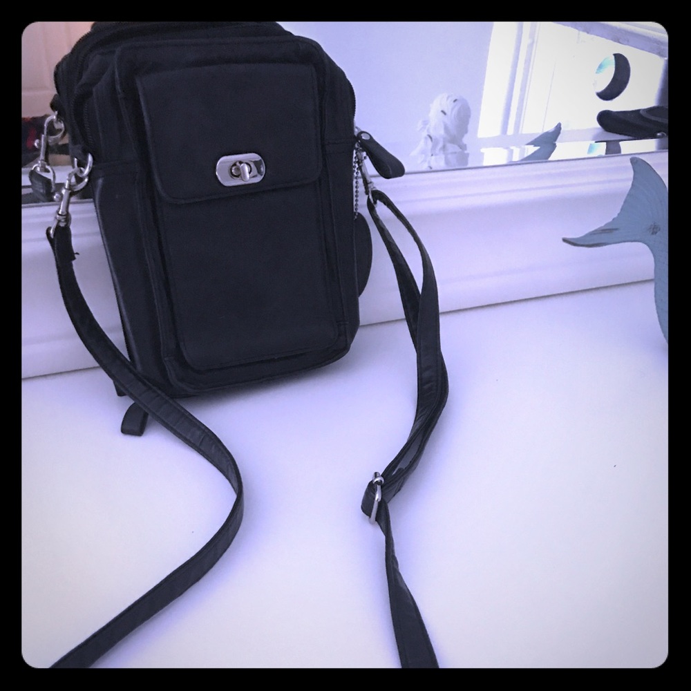 ❌Sold❌ Wilson leather cross body