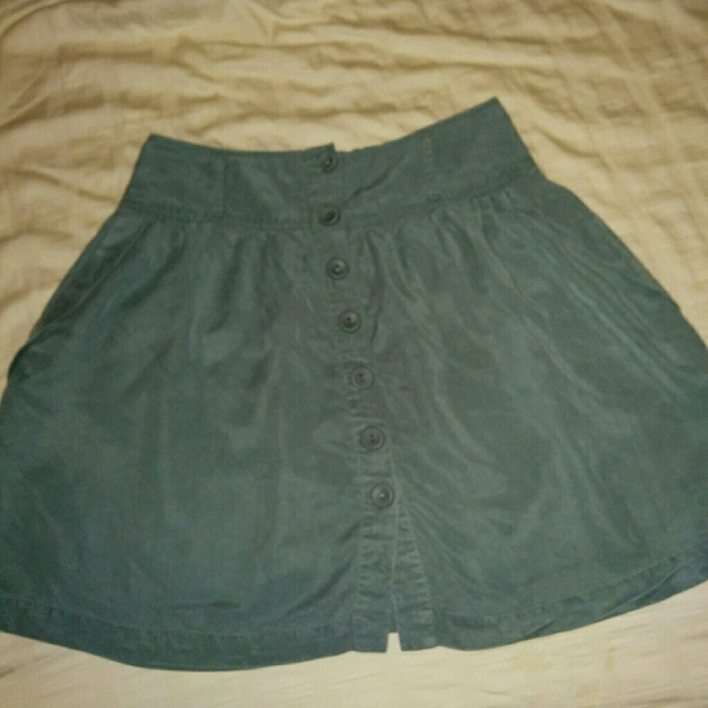 Love21 army green flouncy high waist skirt