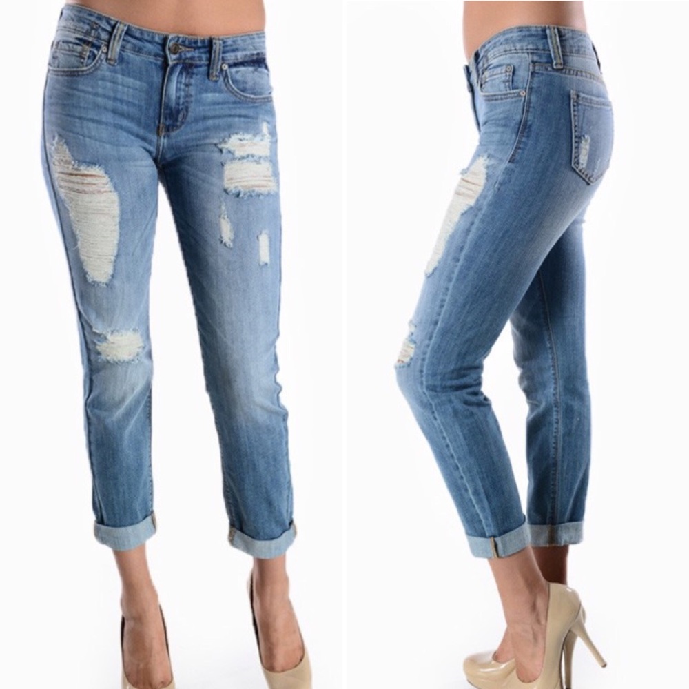 Last 1! 26 (5) Mid Rise distressed Skinny Crop - Picture 2 of 8