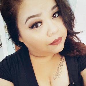 Meet your Posher, Esperanza