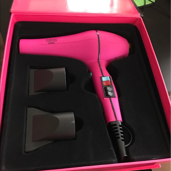 MARTINO Blow dryer - matte pink with nozzle heads - Picture 2 of 4