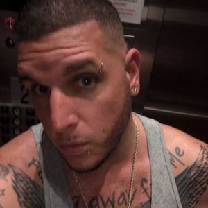 Meet your Posher, Chris